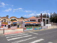 Costa Calma, Shopping